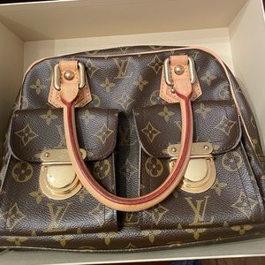 Manhattan Louis Vuitton with box and tags!